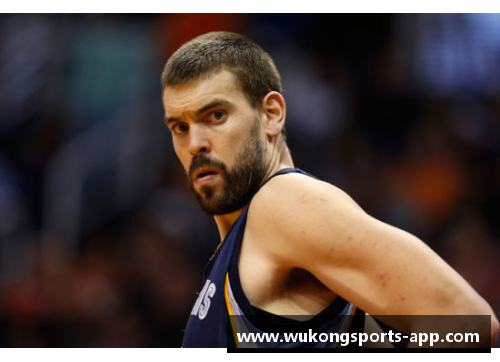 NBA赛季消耗解析：球队战术调整与球员疲劳影响的终极分析
